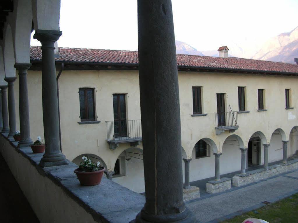 קאלולציוקורטה Hotel Monastero Del Lavello מראה חיצוני תמונה